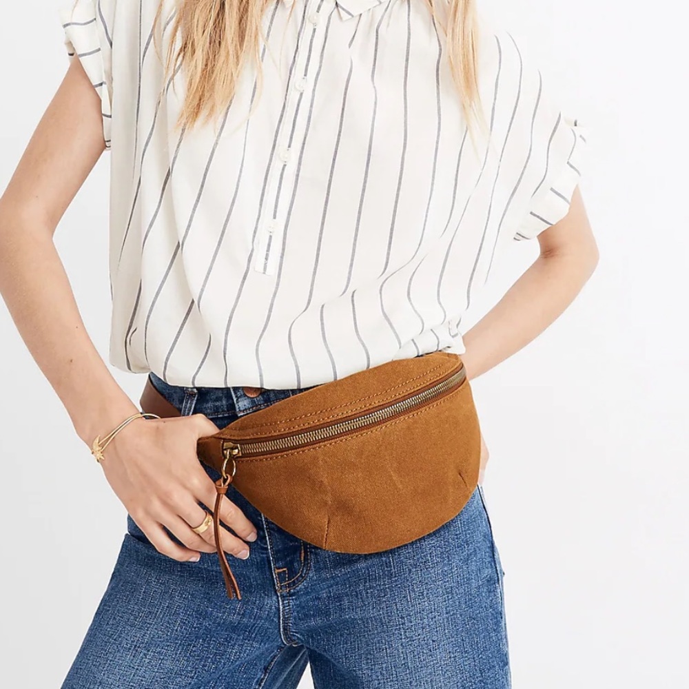 Madewell Canvas Fanny Pack in like new condition | sold out online $58 retail
